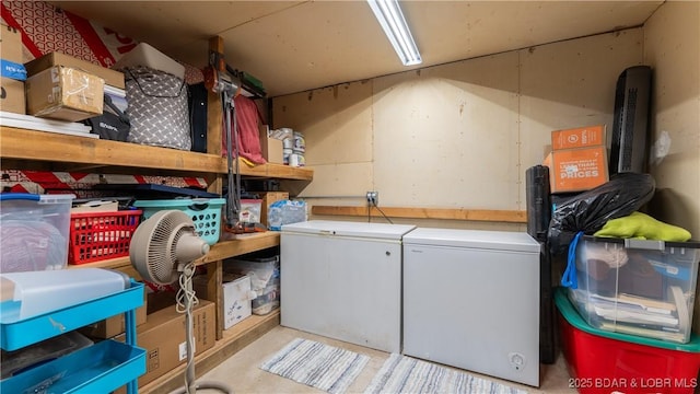 1053 Cedar Ridge Cir, Roach, MO 65787 - storage with washing machine and dryer