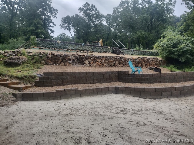 66 Old Shawnee Bend Rd, Sunrise Beach, MO 65079 - view of yard