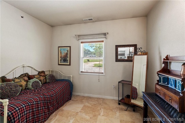 30566 Johnson Bay Dr, Gravois Mills, MO 65037 - bedroom featuring baseboards