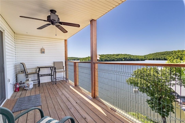 601 Park Place Dr Unit 2B, Kaiser, MO 65047 - wooden terrace with a ceiling fan