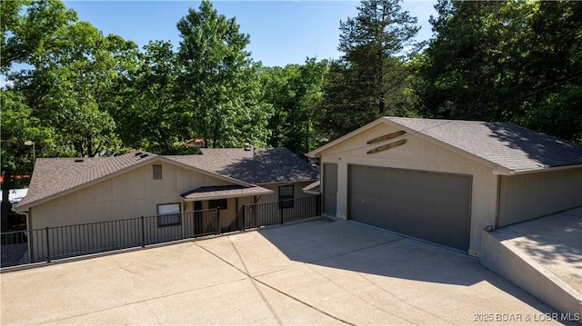 view of detached garage
