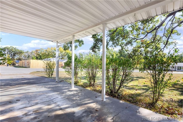 577 Mulberry Ln, Camdenton, MO 65020 - view of patio