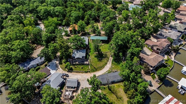74 Jay Bird Ln, Sunrise Beach, MO 65079