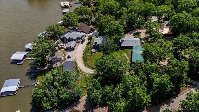 74 Jay Bird Ln, Sunrise Beach, MO 65079