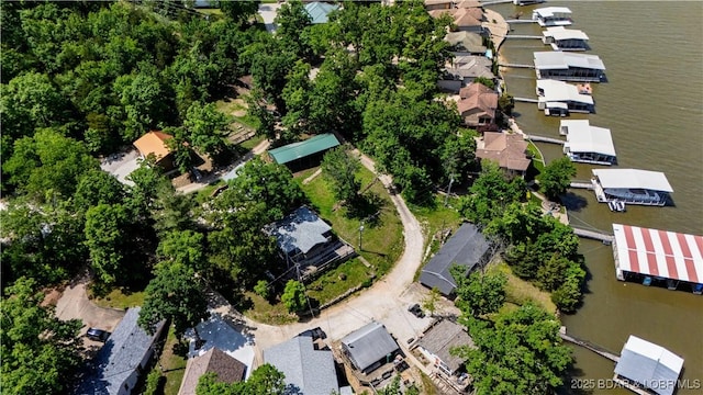74 Jay Bird Ln, Sunrise Beach, MO 65079