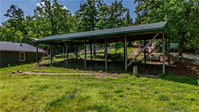 74 Jay Bird Ln, Sunrise Beach, MO 65079