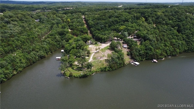 226 Chimney Rock Rd, Camdenton, MO 65020