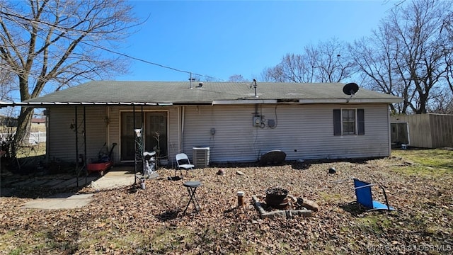 1501 Long Ln, Eldon, MO 65026 - view of rear view of house