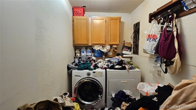 1501 Long Ln, Eldon, MO 65026 - laundry area with washing machine and dryer, cabinet space, and a textured ceiling