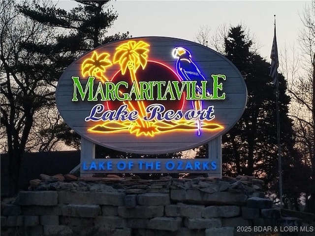 24 Canoe Ct, Osage Beach, MO 65065 - view of community / neighborhood sign