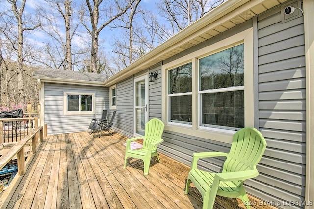 31806 Lakeview Ln, Gravois Mills, MO 65037 - view of deck
