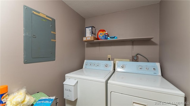 62 Durham Ct, Four Seasons, MO 65049 - laundry room featuring washer and dryer and electric panel