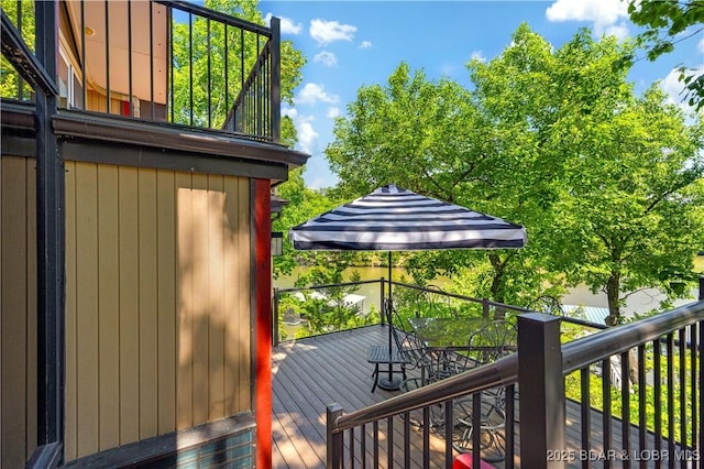 491 Walkers Cay, Osage Beach, MO 65065 - wooden deck featuring outdoor dining area