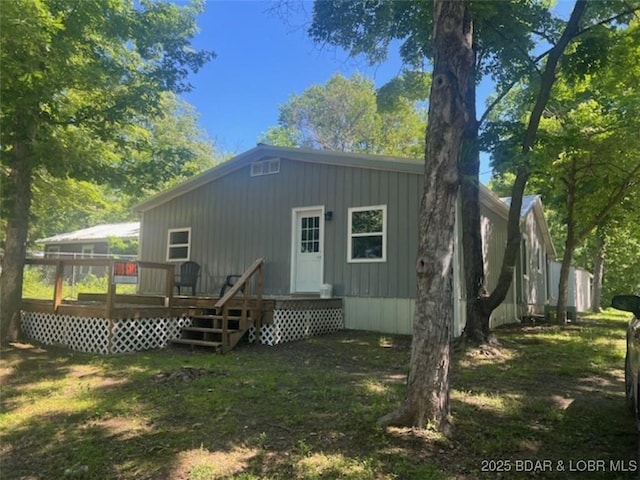 34443 Ivy Bend Rd, Stover, MO 65078 - back of house featuring a wooden deck