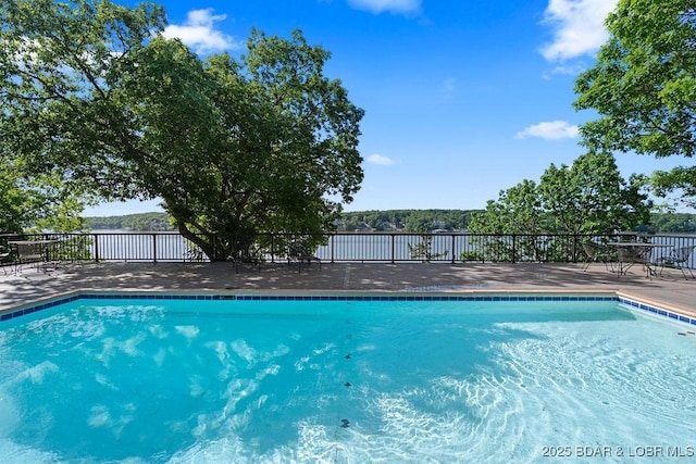 584 Black Hawk Dr, Lake Ozark, MO 65049 - view of pool featuring a patio area