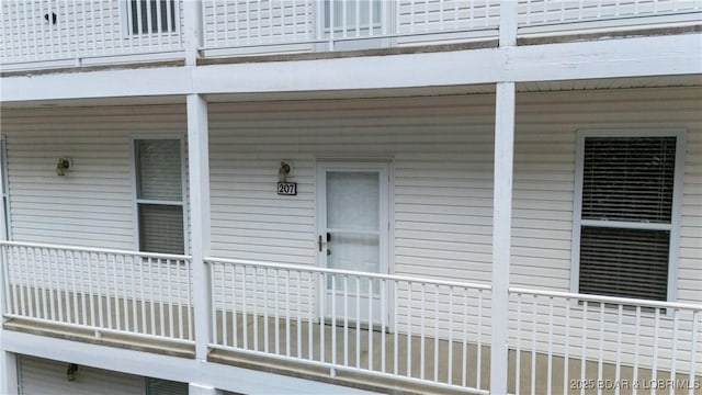 275 Flynn Rd Unit 207, Lake Ozark, MO 65049 - view of exterior entry