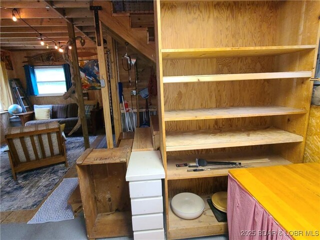 31025 Broken Circle Rd, Stover, MO 65078 - interior space