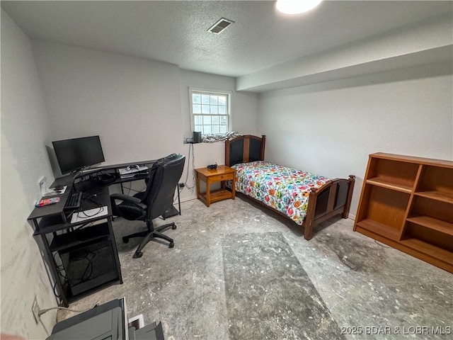 18400 Alum Springs Rd, Versailles, MO 65084 - bedroom with a desk and a textured ceiling