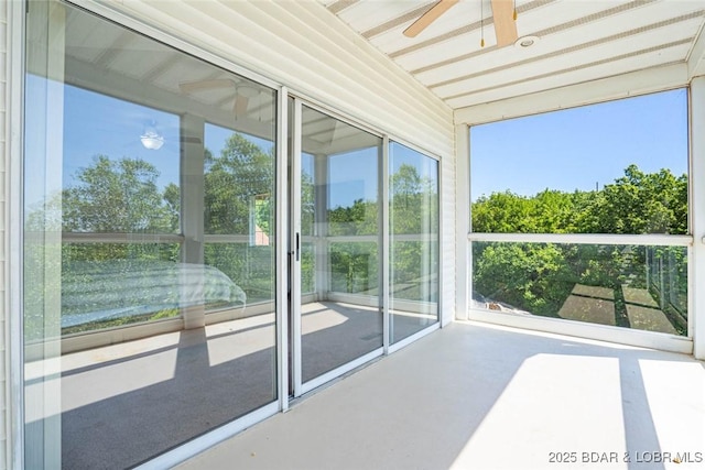 4066 Horseshoe Bend Pkwy Unit 3A, Lake Ozark, MO 65049 - unfurnished sunroom with ceiling fan and healthy amount of natural light