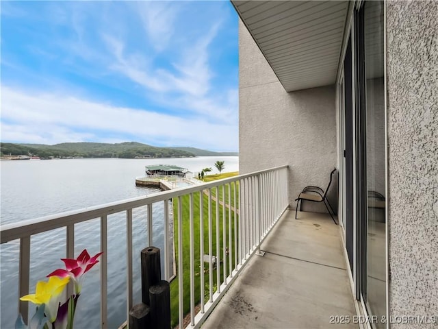 134 Heavenly Days Cir Unit 3A, Camdenton, MO 65020 - balcony with a water view