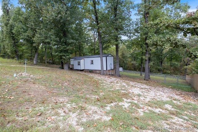 34546 Ivy Bend Rd, Stover, MO 65018 - view of yard with view of wooded area