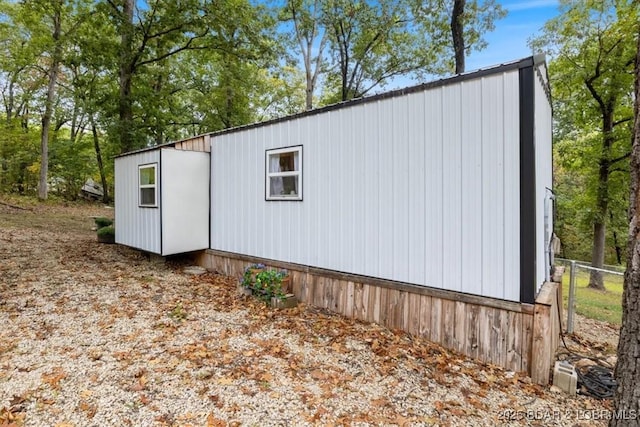 34546 Ivy Bend Rd, Stover, MO 65018 - view of side of home
