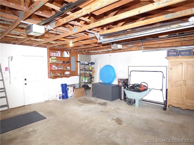 44 Port Bagnell Rd, Eldon, MO 65026 - garage featuring a garage door opener