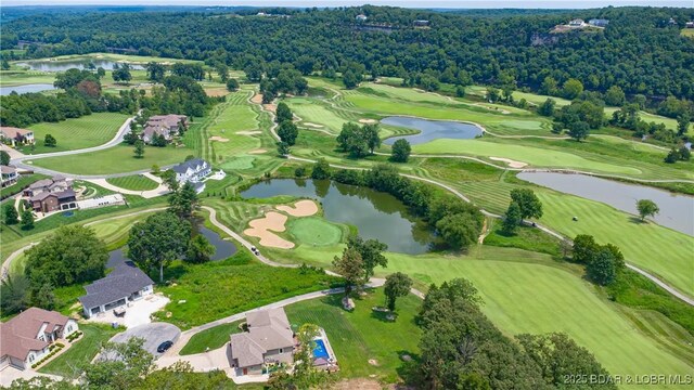 271 Oakmont Ave, Lake Ozark, MO 65049