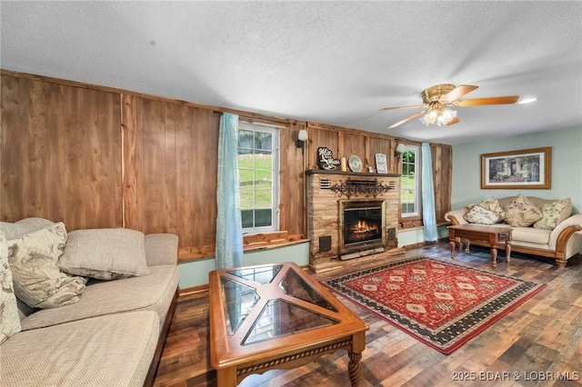 5275 Glass Cir, Osage Beach, MO 65065
