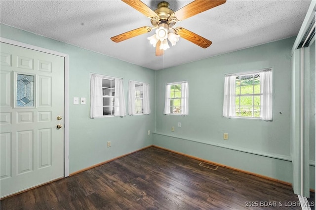 5275 Glass Cir, Osage Beach, MO 65065