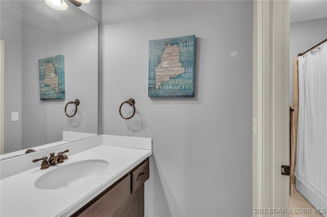 5938 N Chatham Ave, Kansas City, MO 64151 - full bathroom featuring vanity