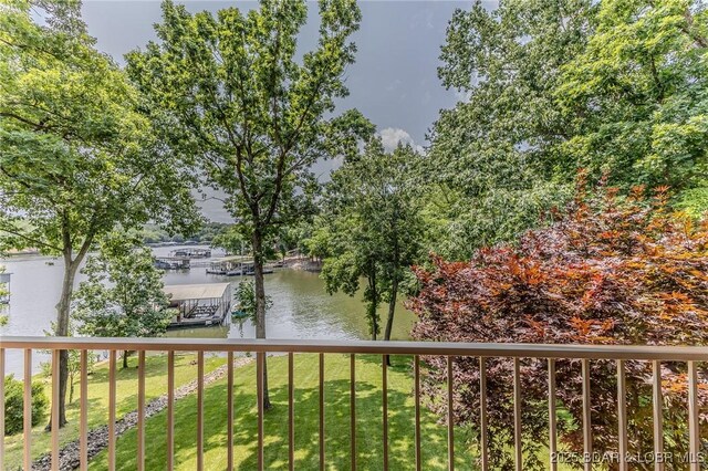 108 Lakeview Ct, Four Seasons, MO 65049 - photo 3