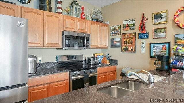 492 Regatta Bay Dr Unit 2C, Lake Ozark, MO 65049 - photo 10