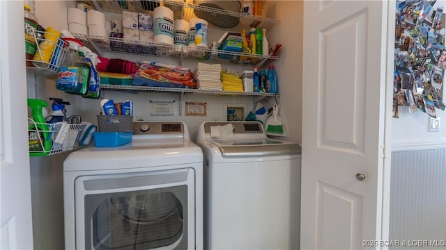 149 Sycamore Beach Rd Unit C1, Camdenton, MO 65020 - laundry room with washer and clothes dryer