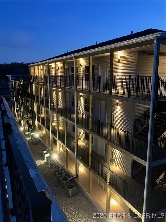 295 Highland Shores Dr Unit 2D, Lake Ozark, MO 65049 - view of building exterior