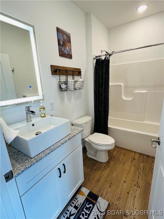 295 Highland Shores Dr Unit 2E, Lake Ozark, MO 65049 - photo 17
