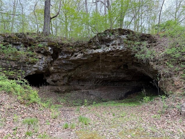 Burkle Pond Rd, Eldon, MO 65026