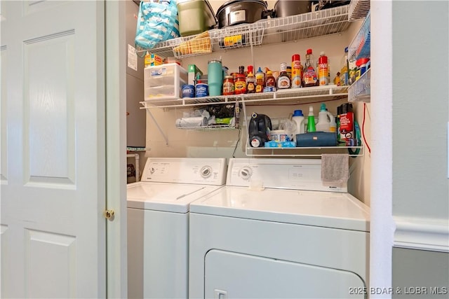 549 Park Place Dr Unit 2D, Kaiser, MO 65047 - laundry room featuring washer and clothes dryer