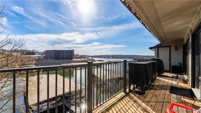 101 Circle Edge Unit 20-3A, Lake Ozark, MO 65049 - balcony featuring a water view