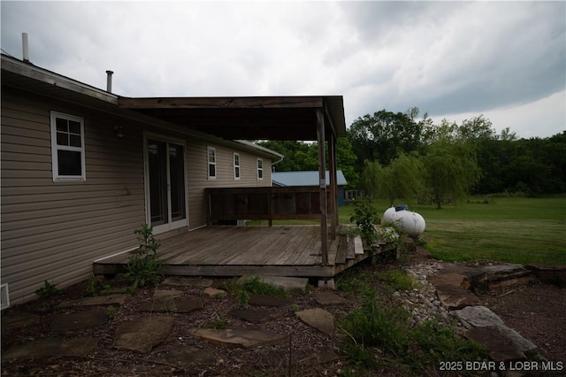 18 Chippewa Dr, Eldon, MO 65026 - deck with a lawn