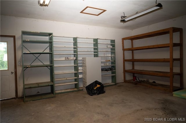 18 Chippewa Dr, Eldon, MO 65026 - view of garage