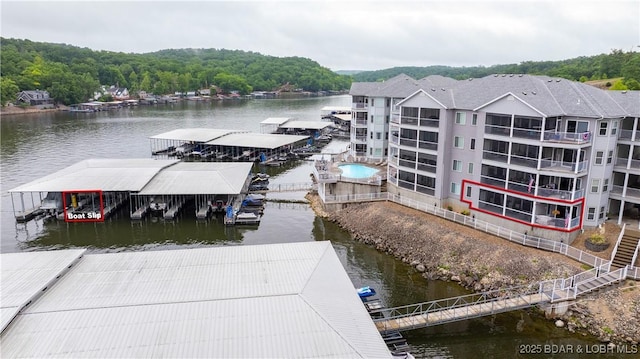 20211 Forest Point Dr Unit 211, Rocky Mount, MO 65072 - photo 2