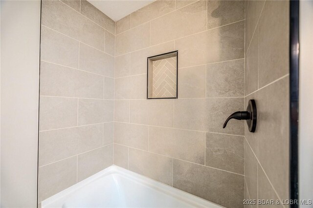 29 Vine St, Edwards, MO 65326 - view of bathroom