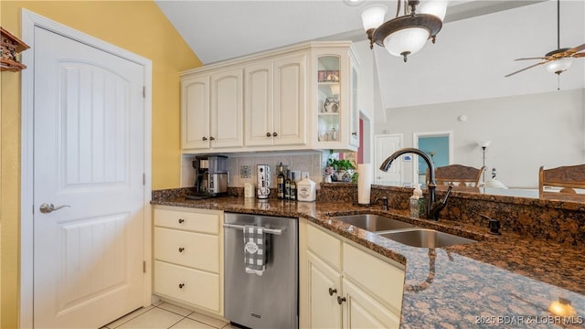 1119 Beacon Pointe Cir, Lake Ozark, MO 65049 - photo 10