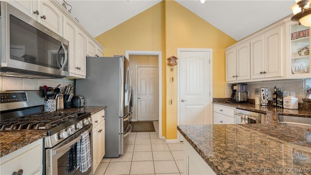 1119 Beacon Pointe Cir, Lake Ozark, MO 65049 - photo 11