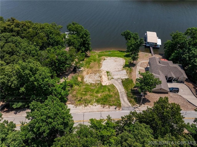 1010 Linn Creek Dr, Lake Ozark, MO 65049