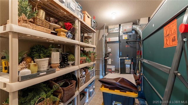 15 Pointe Ct, Lake Ozark, MO 65049 - storage area featuring heating unit