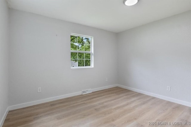 13 Leisure Rd, Eldon, MO 65026 - spare room featuring light wood-style flooring