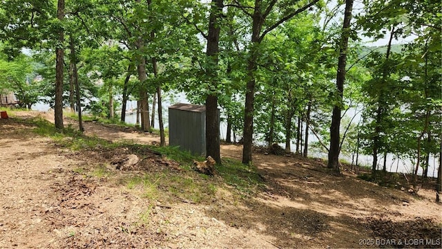 271 Racetrack Cir, Linn Creek, MO 65052