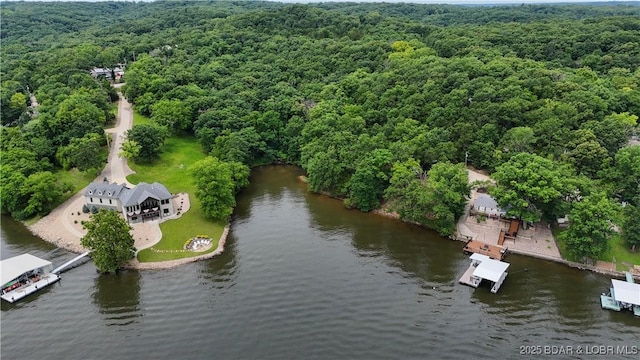 271 Racetrack Cir, Linn Creek, MO 65052